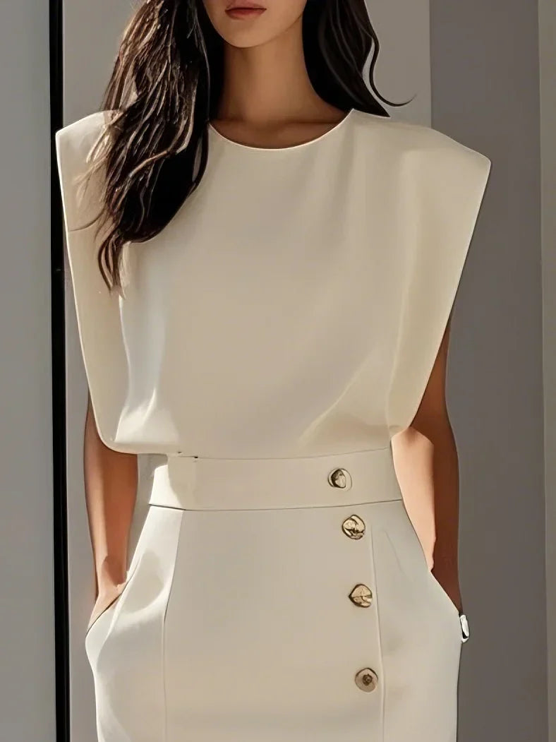 Floralia - Plain midi dress with button slit and round neckline
