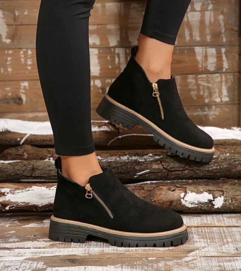 Heliviane™ - Comfortable orthopedic ankle boots for women with wedge sole