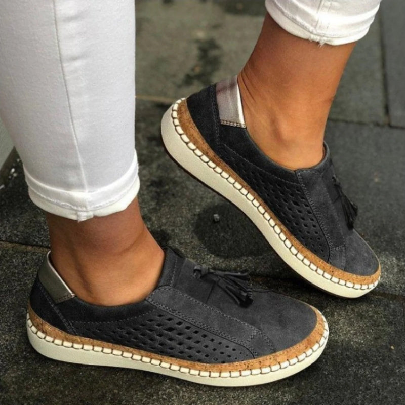 Quelindrae - Women's Comfortable Slip-On Shoes