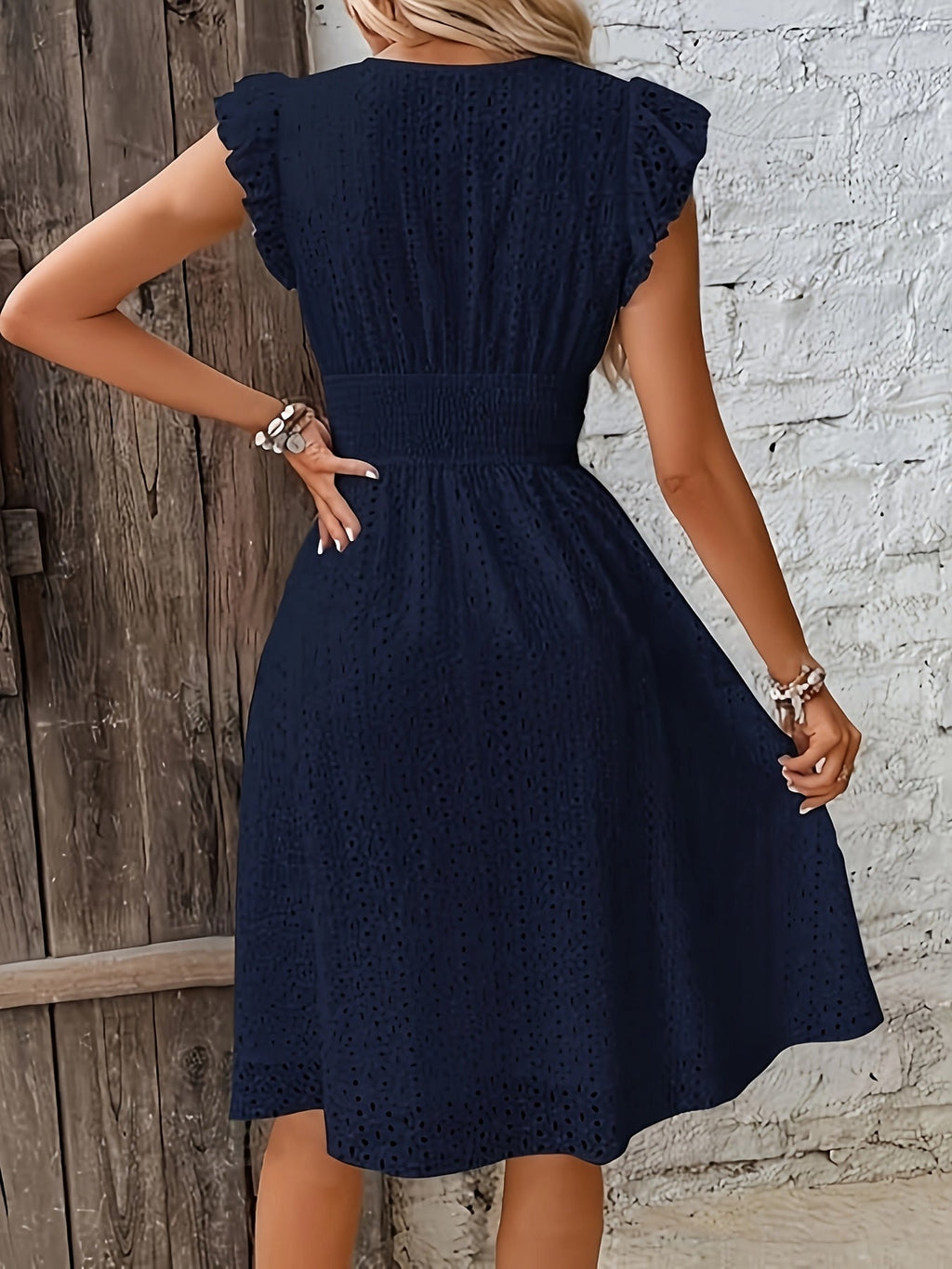 Darianne - Elegant Wrap Dress with Gathered Waist for a Spring and Summer Look