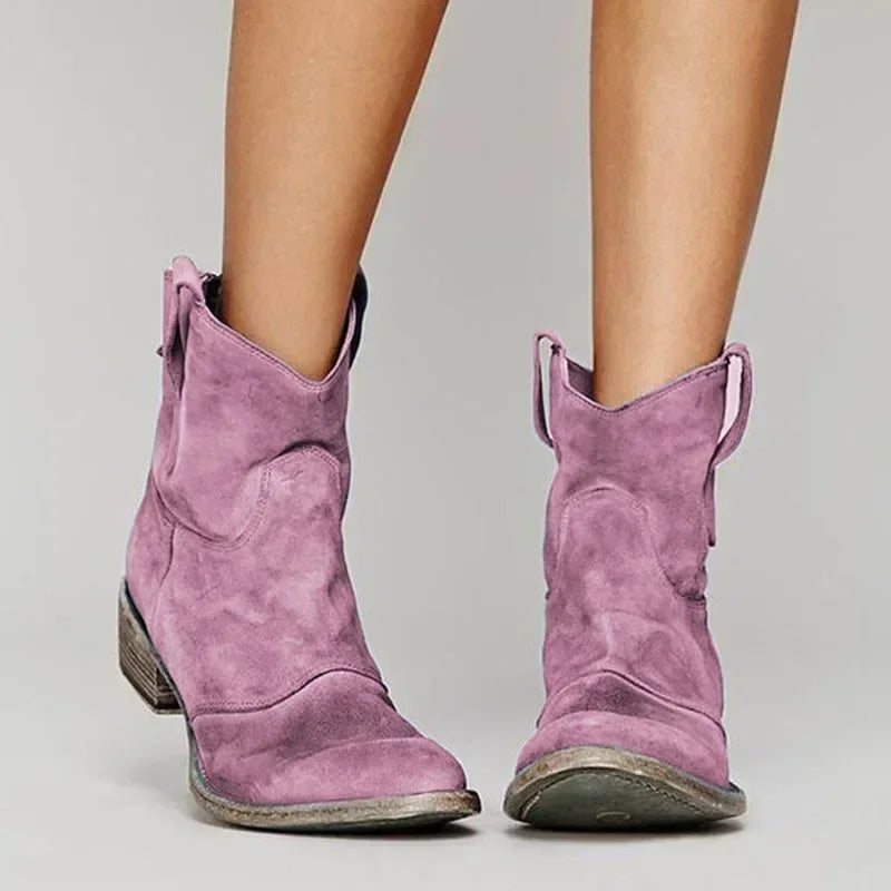 Evi - Vintage Cowboy Ankle Boots
