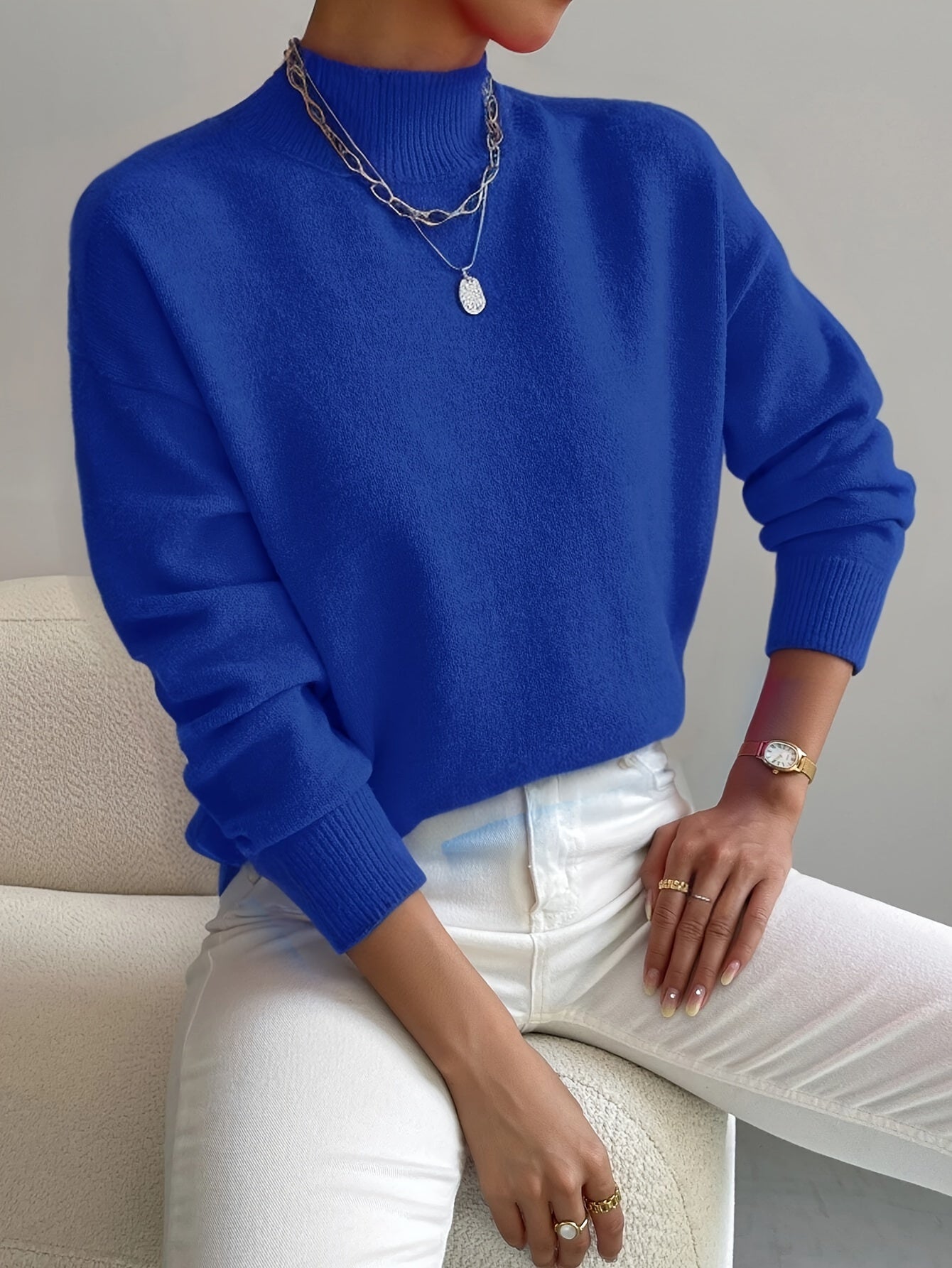 Victoria - Elegant and Warm Sweater