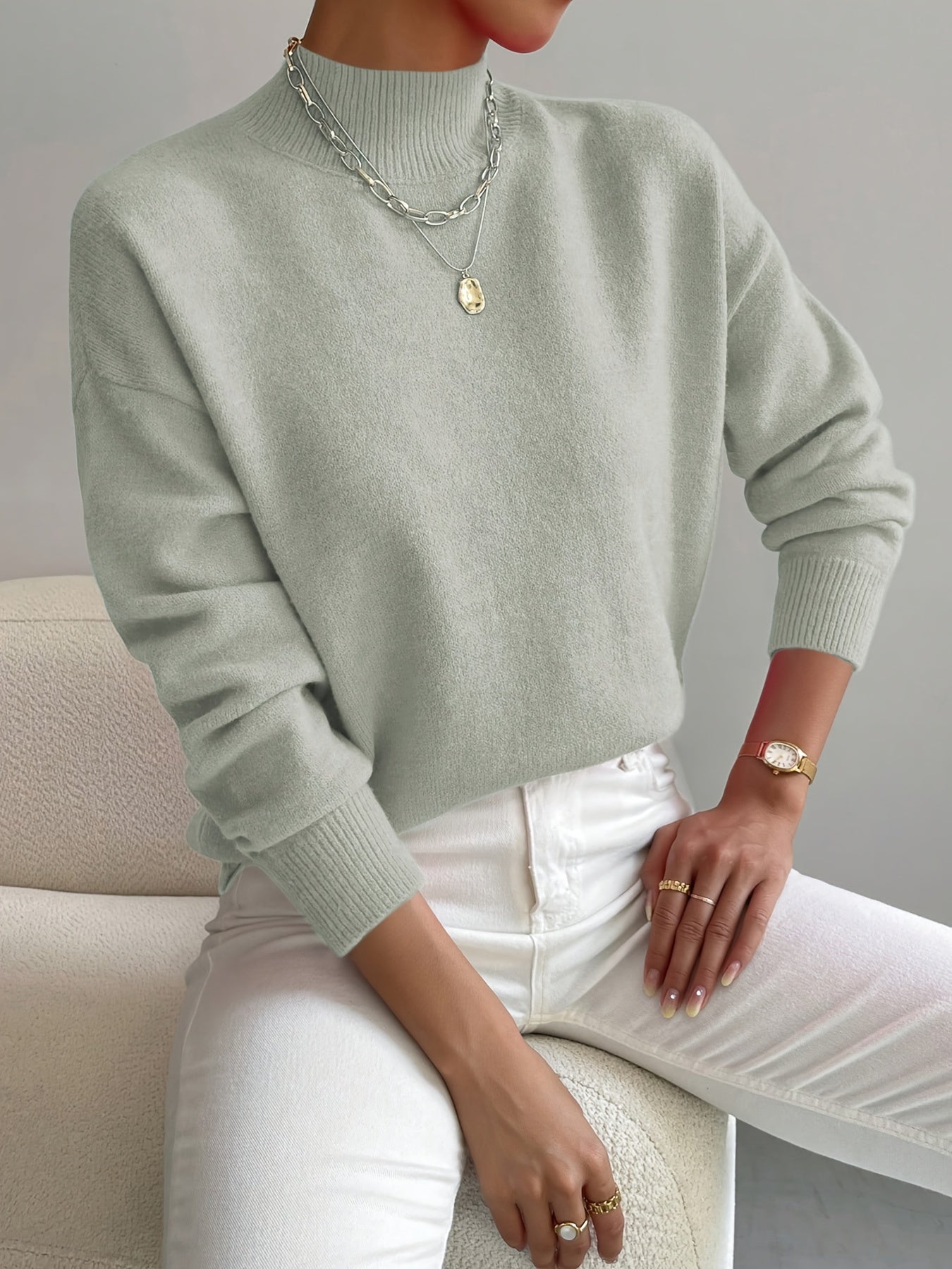 Victoria - Elegant and Warm Sweater